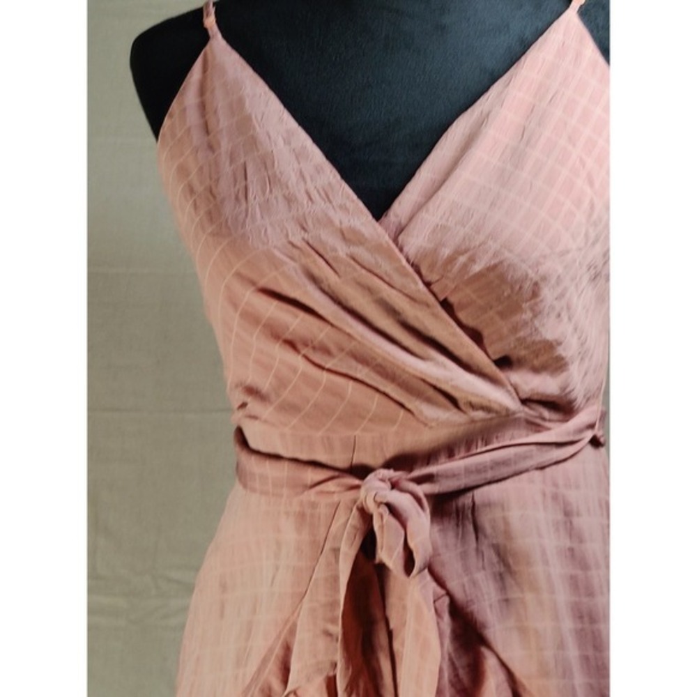 Trixxi Pink Plaid Ruffle Wrap Dress‎ Spaghetti Strap V Neck Tie Waist feminine - Picture 8 of 12